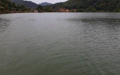Lạng Sơn: Cả gia đình mất tích trên hồ thủy điện sau khi đi tảo mộ về