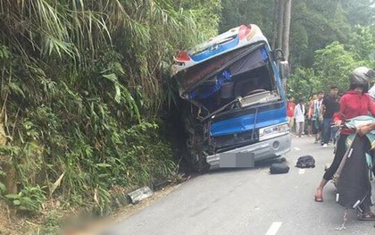 Vụ xe chở học sinh gặp nạn ở Tam Đảo khiến 2 người tử vong: Tài xế chủ động lao vào vách núi vì xe mất phanh