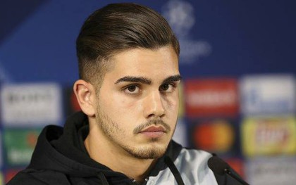 AC Milan vẫn có sức hút rất lớn với những cầu thủ điển trai