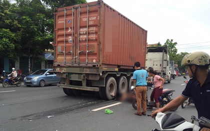 Hải Phòng: Thai phụ tử vong thương tâm dưới bánh xe container