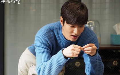 Đang đói mà nhìn Lee Min Ho làm pasta cho tiên cá Jun Ji Hyun là thấy thèm ngay lập tức
