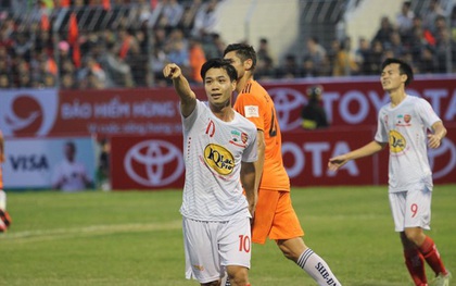 Công Phượng "tắt điện", HAGL thua Đà Nẵng trong ngày mở màn V-League 2017