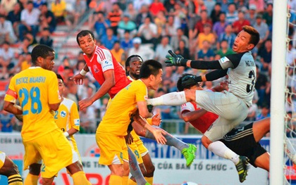 Vòng 22 V-League: Ai bán, ai mua?
