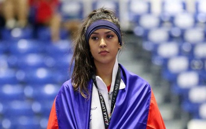 Vẻ đẹp lai của hot girl Taekwondo Campuchia gây sốt tại SEA Games 29