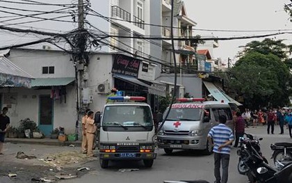 Xe bán tải nổ lốp gây tai nạn liên hoàn, tông tử vong người phụ nữ giao nước đá