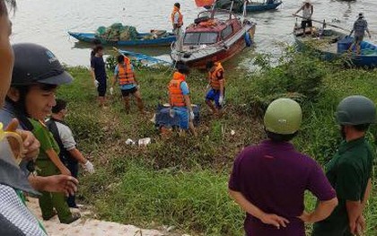 Đà Nẵng: Hoảng hồn phát hiện thi thể nam thanh niên không mặc quần nổi trên sông Hàn