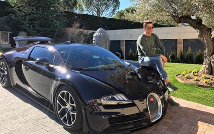 5 giờ đá bóng, Ronaldo mua được siêu xe Bugatti Veyron 53 tỷ đồng