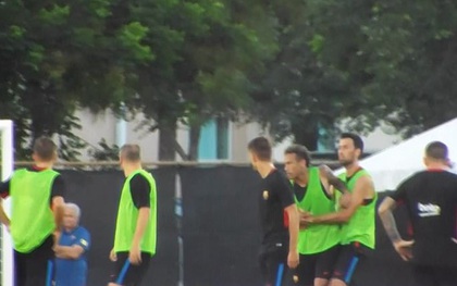 Neymar nổi điên suýt đánh đồng đội trên sân tập