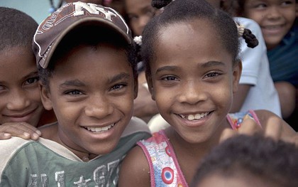 Bí ẩn quanh ngôi làng hoang vu, nơi các bé gái biến thành con trai khi bước vào tuổi dậy thì