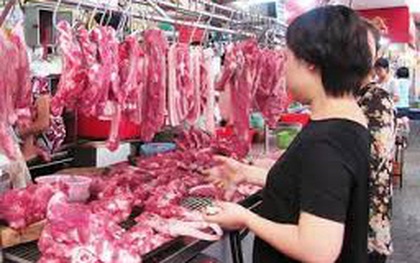 Hà Tĩnh: Thu hồi công văn vận động mỗi giáo viên mua 10kg thịt lợn