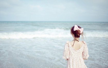 Gửi những cô nàng mang danh gái "ế": Hãy cứ xem độc thân như món quà!