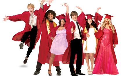 Trailer "hàng nhái" của "High School Musical 4" với dàn sao cũ khiến fan thương nhớ