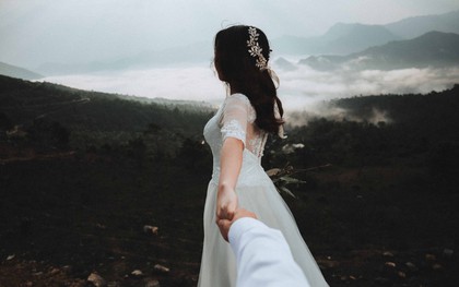 Hãy coi nhau như là xa lạ để tiếp tục được yêu thêm nhiều lần nữa