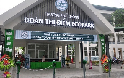 Phụ huynh phản đối cho con ăn ở trường Đoàn Thị Điểm Ecopark vì nghi thực phẩm không đảm bảo vệ sinh