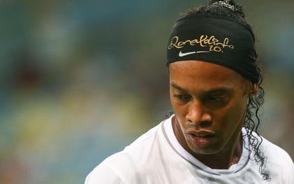 Ronaldinho gửi thư cho chính mình: Thứ bóng đá tự do như chim trời là đây