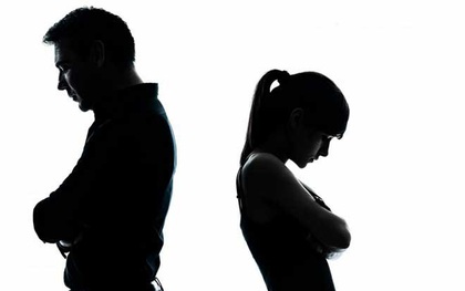 Vợ mang con đi bán, chồng vay tiền chuộc về