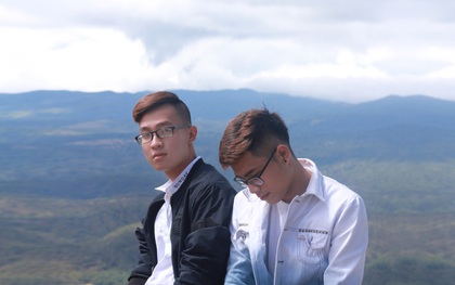 Không chỉ cùng tên, 2 anh chàng này còn ham đi, chụp ảnh đẹp và vừa trở thành "Ngôi sao du lịch" thế hệ mới!