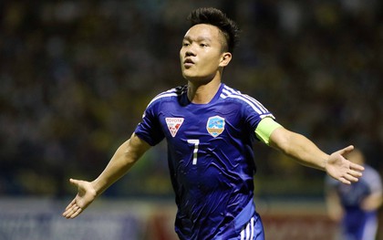 Vượt qua Than Quảng Ninh, Quảng Nam trở lại ngôi đầu V.League 2017