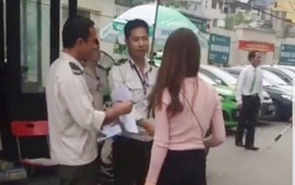 Hà Nội: Bảo vệ bệnh viện Bạch Mai chặn không cho xe cứu thương vào đón bệnh nhân
