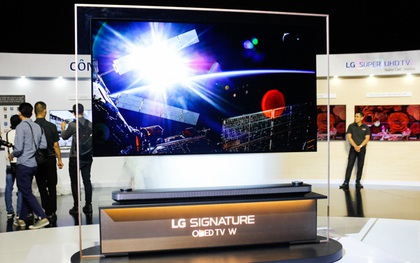 LG Việt Nam trình làng dòng TV OLED "dán tường", siêu mỏng chỉ 2,75 mm, giá đắt như xe ô tô