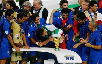 Bạn có biết số phận của chiếc bục trao danh hiệu vô địch World Cup 2006 giờ ra sao?