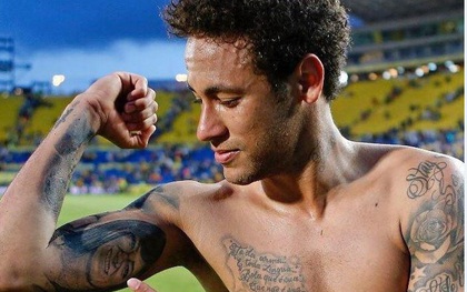 Neymar đã xăm đủ hình thành viên gia đình lên cơ thể