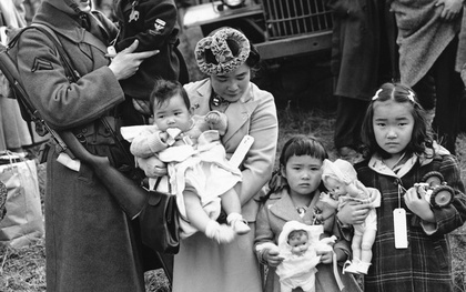 18 hình ảnh lịch sử ám ảnh về cuộc sống bị giam lỏng của người Mỹ gốc Nhật tại các trại tập trung