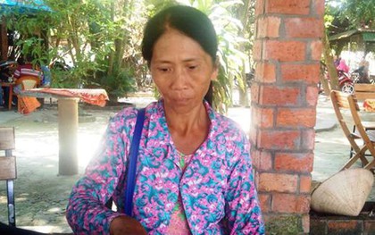 Người đàn ông lạ và chiêu khiến người bán vé số "ăn trái đắng"