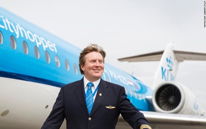 Vua Hà Lan bí mật lái máy bay chở khách suốt 21 năm
