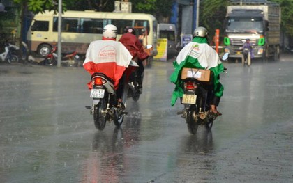 Hà Nội đã có cơn mưa giải nhiệt đầu tiên sau đợt nắng nóng kỷ lục suốt 5 ngày qua