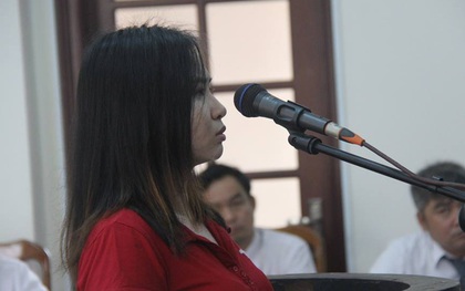 Cô gái tạt axit nữ sinh ở Sài Gòn vì ghen tuông lĩnh án 7 năm tù mặc dù chối tội