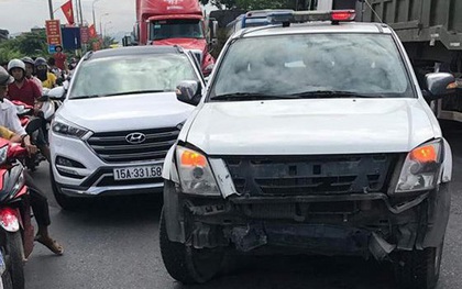 Quảng Ninh: Lái xe "điên" 3 lần chống lệnh CSGT, đâm hỏng xe chuyên dụng