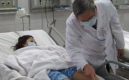 Cô gái 18 tuổi ở Hà Nội mắc viêm não mô cầu tại đúng ổ dịch từ năm ngoái