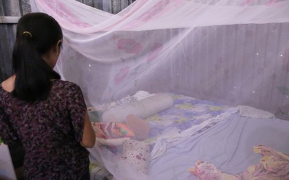"Người mẹ viết đơn xin đi tù" kể lại chuyện nấu mì, dỗ con cho đến lúc bị cưỡng hiếp ngay trong nhà mình