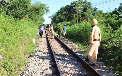 Quảng Nam: Băng qua đường sắt dân sinh, người phụ nữ bị tàu hỏa kéo lê 50 mét tử vong