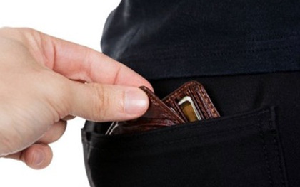 Vợ trộm tiền của chồng phải đối diện án tù 7 năm