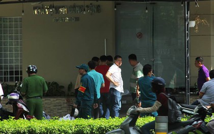 TP. HCM: Người đàn ông rút dao đâm chết bạn nhậu rồi bỏ trốn khỏi hiện trường