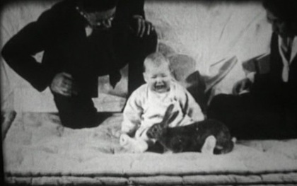 "Albert bé nhỏ" - một trong những thí nghiệm tàn ác nhất với trẻ em xuyên suốt lịch sử loài người