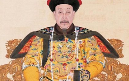 Những bí ẩn đằng sau long bào của Hoàng đế Trung Hoa: Chiếc áo được trang trí công phu nhất thế giới