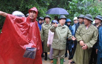 Tìm thấy thi thể 2 công nhân thủy điện bị núi vùi lấp ở Quảng Nam
