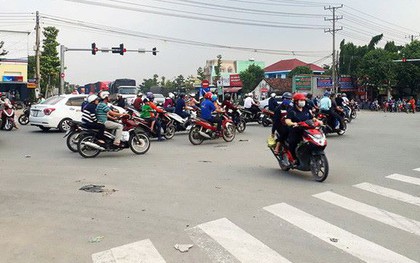 Bình Dương: Vi phạm giao thông, tài xế ô tô túm áo rồi dùng ghế đánh chiến sĩ CSGT