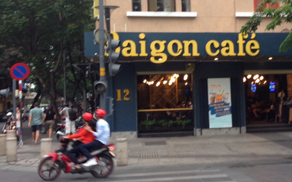 Sau The KAfe, Gloria Jean's, đến lượt chuỗi Saigon Cafe đình đám một thời đóng cửa hàng loạt, chỉ sau chưa đầy 1 năm hoạt động