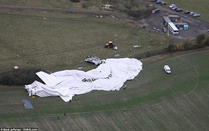 Máy bay lớn nhất thế giới gặp sự cố ở Anh