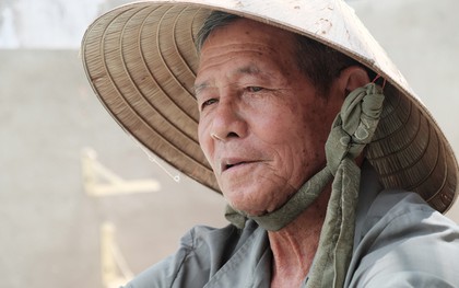 Vụ sạt lở 6 ngôi nhà kinh hoàng ở Nhà Bè: Chỉ kịp ôm con mà chạy lúc nửa đêm