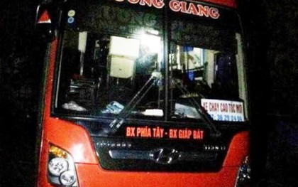 Bắt xe khách 45 chỗ "nhồi" 94 người, tài xế không bằng lái