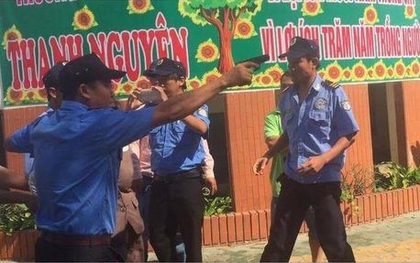Công an vào cuộc vụ "bảo vệ còng tay giám đốc, rút súng dọa giáo viên"