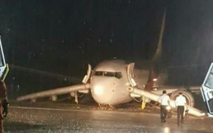 Máy bay Malaysia chở 67 khách bị trượt khỏi đường băng