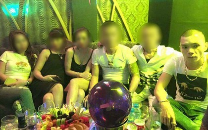 Lộ diện 6 giang hồ đâm chết người cha khi đang chở con nhỏ