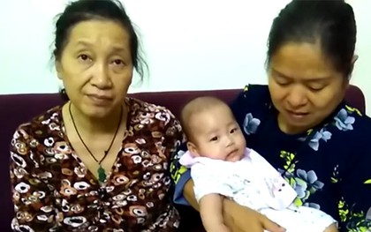 Hà Nội: Nghe tiếng chuông, chủ căn hộ bất ngờ thấy bé gái 6 tháng tuổi bị bỏ rơi trước cửa nhà