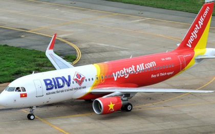 Máy bay Vietjet từ Phú Quốc về Hà Nội chậm 8 tiếng
